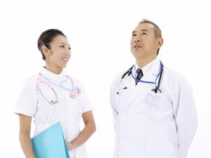 耳が遠いと困ったら補聴器で対応